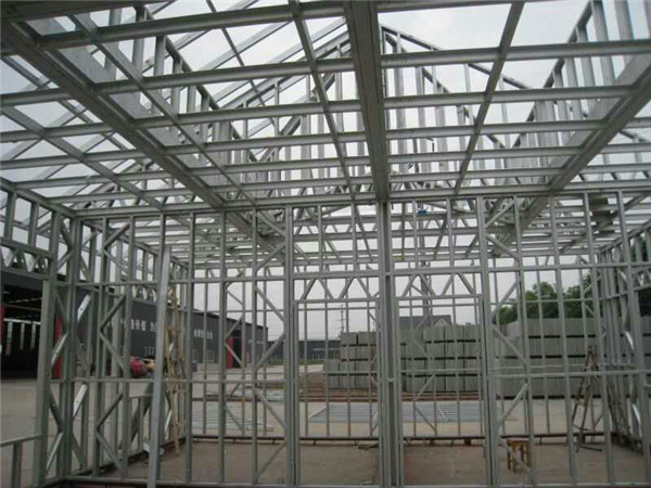 輕鋼結構裝配式集成房安裝